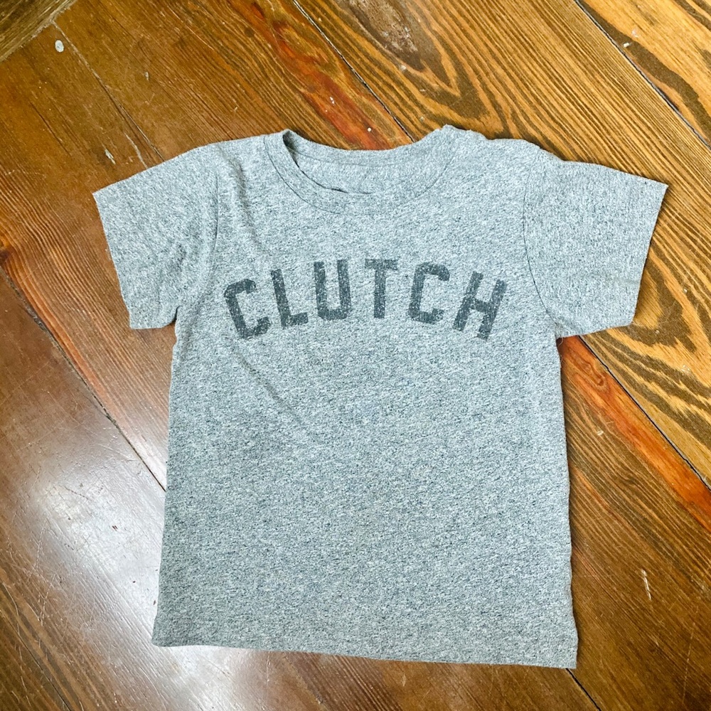 Sol Angeles boys tee